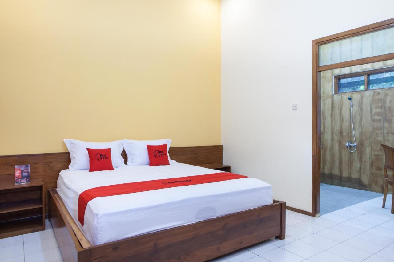 Reddoorz Near Baluran National Park Hotel Pandean Exterior foto